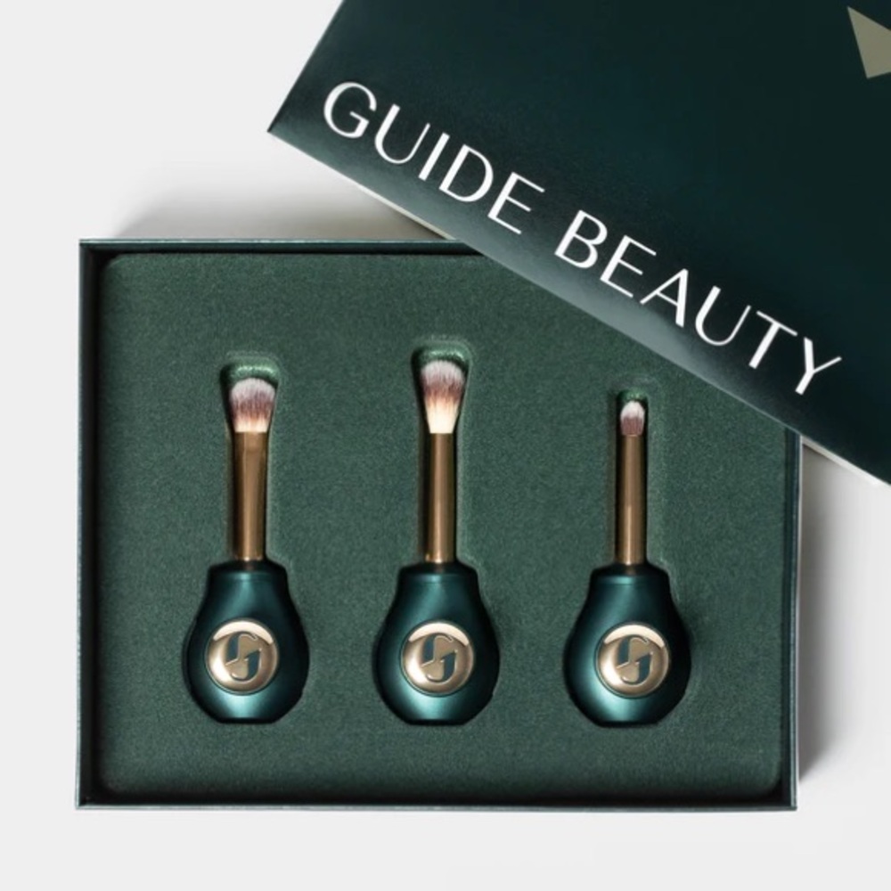 💛 Guide Beauty Easy On The Eyes Brush Collection - NWT